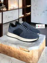 Jeansy zamszowe trampki