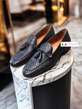 Czarne skórzane mokasyny